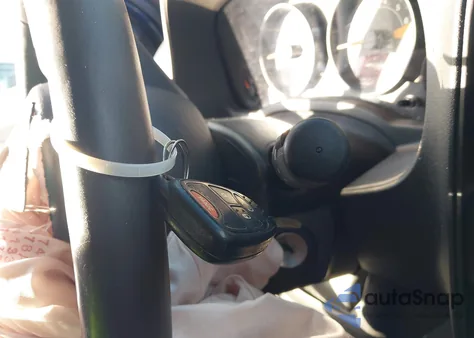 2015 Jeep Patriot Latitude из США, поврежденный, VIN 1C4NJRFB4FD143437